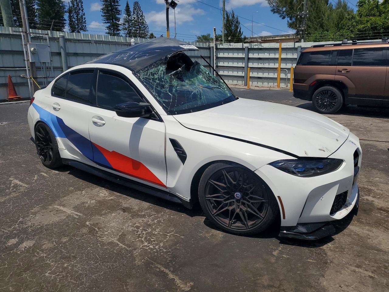 2022 BMW M3 - zdjęcie 4