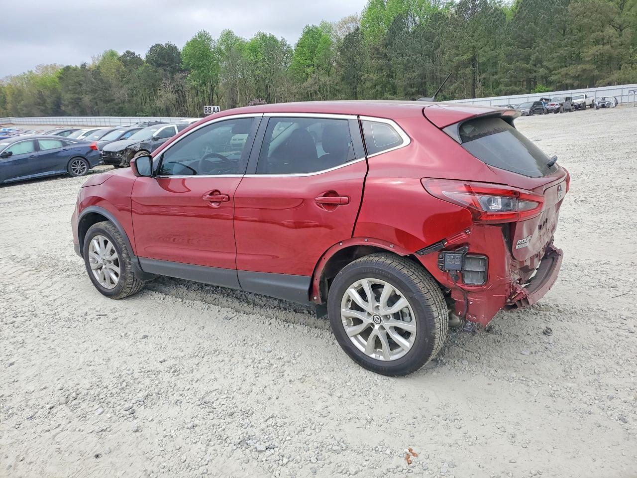2022 Nissan Rogue Sport S - zdjęcie 2