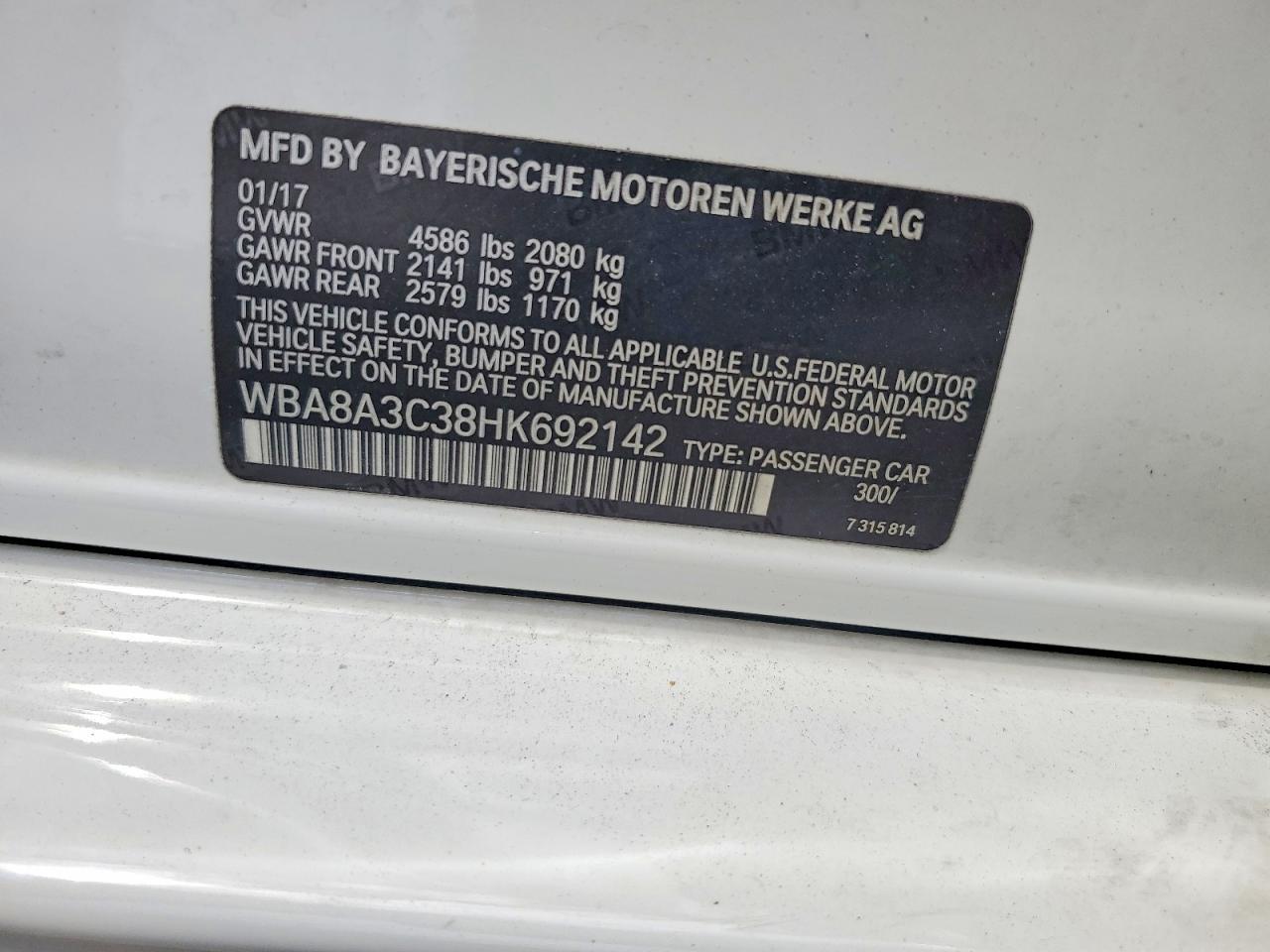 2017 BMW 320 Xi - zdjęcie 12