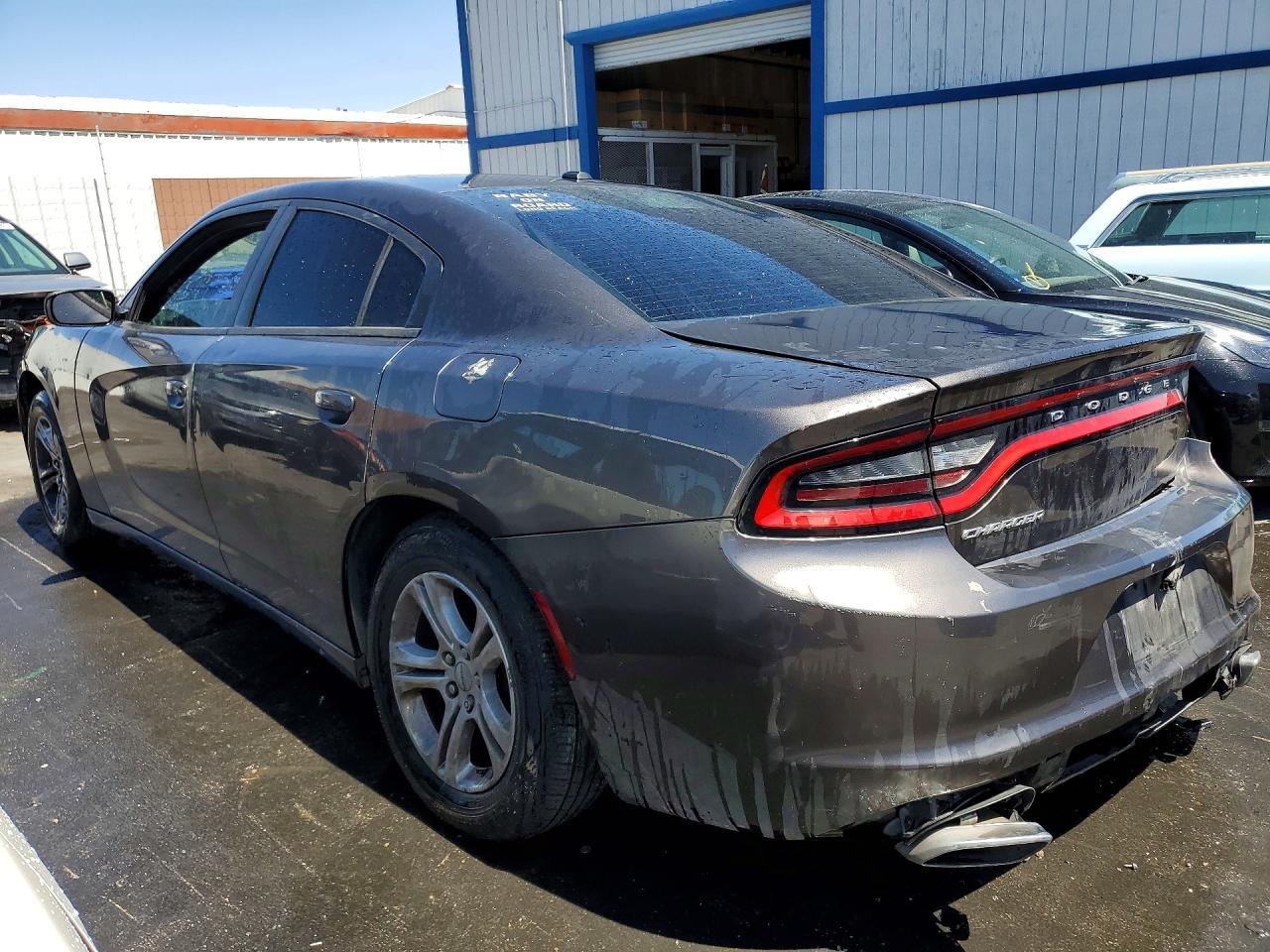 2015 Dodge Charger Se - zdjęcie 2