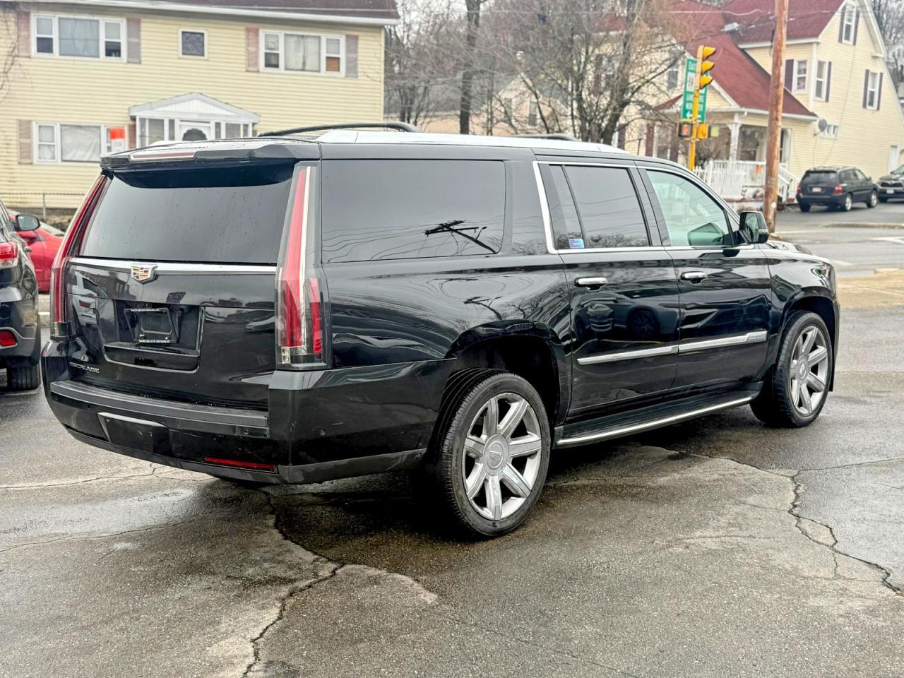 2019 Cadillac Escalade Esv Luxury - zdjęcie 3