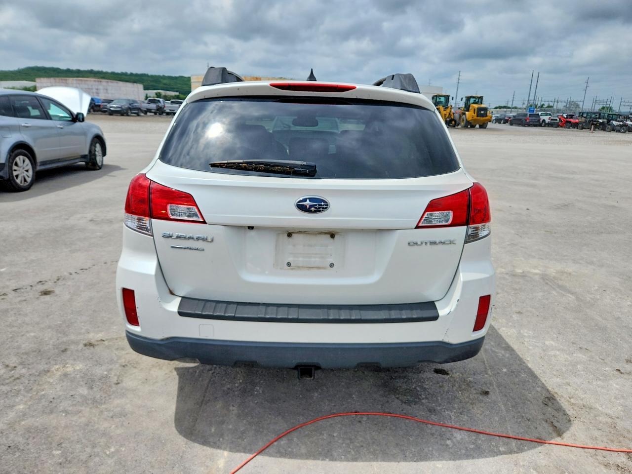 2013 Subaru Outback 2.5I Limited - zdjęcie 6
