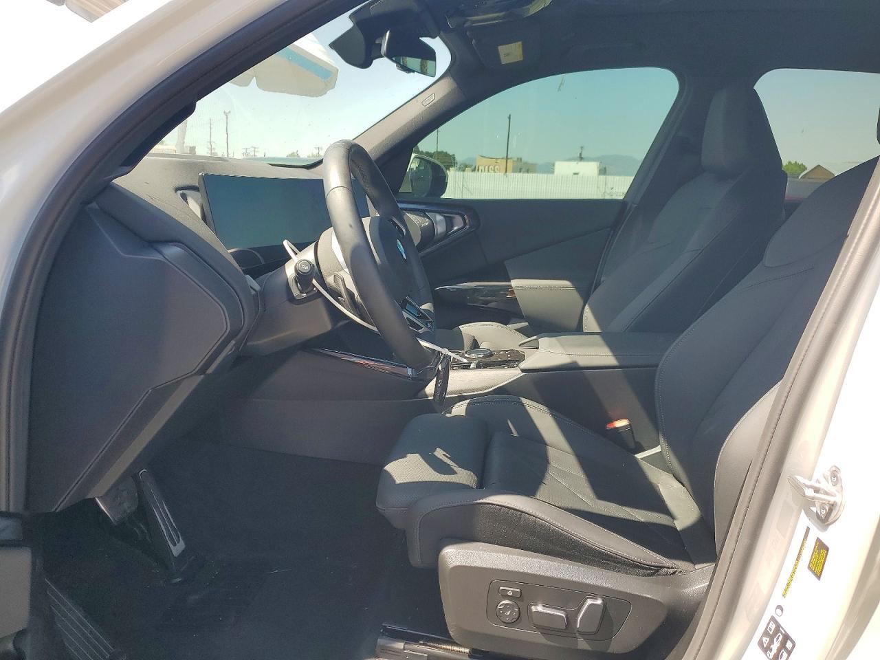 2026 BMW X3 30 xDrive - zdjęcie 7