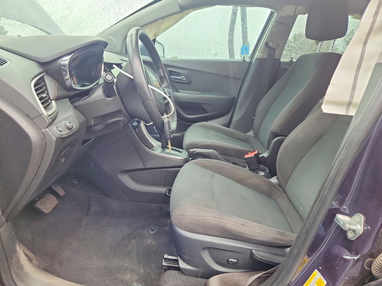 2018 Chevrolet Trax Ls - zdjęcie 7