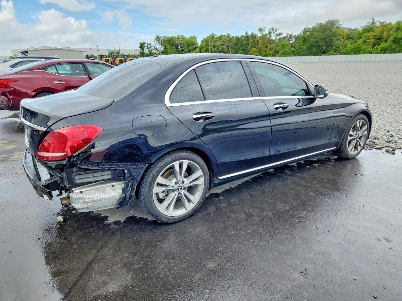 2018 Mercedes-Benz C 300 - zdjęcie 3