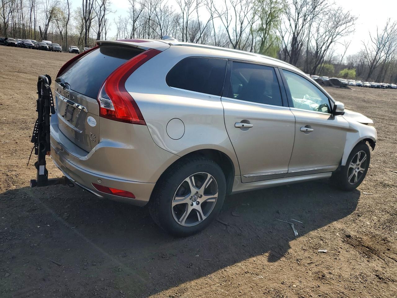 2015 Volvo Xc60 T6 Premier+ - zdjęcie 3