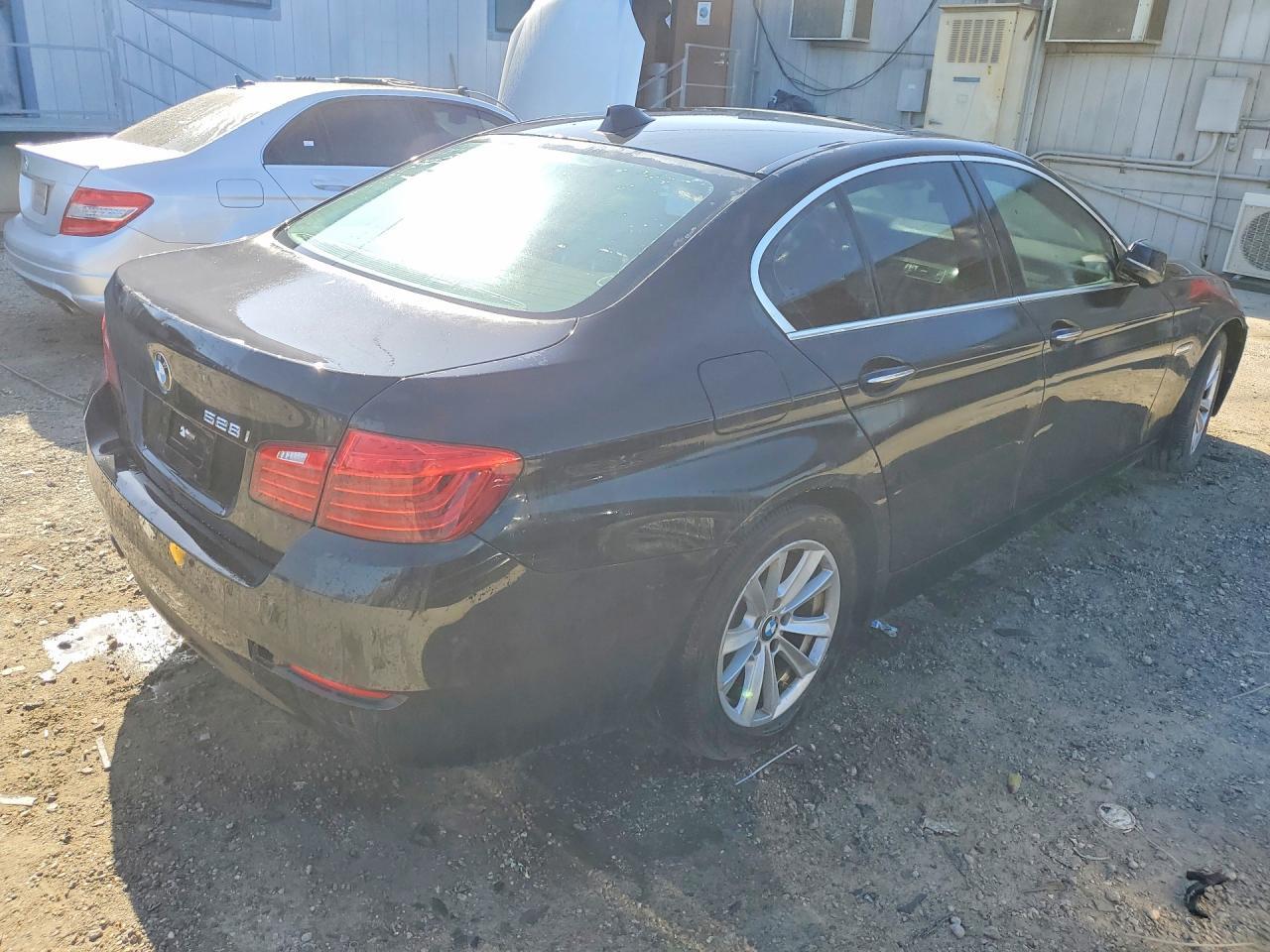 2015 BMW 528I - zdjęcie 3