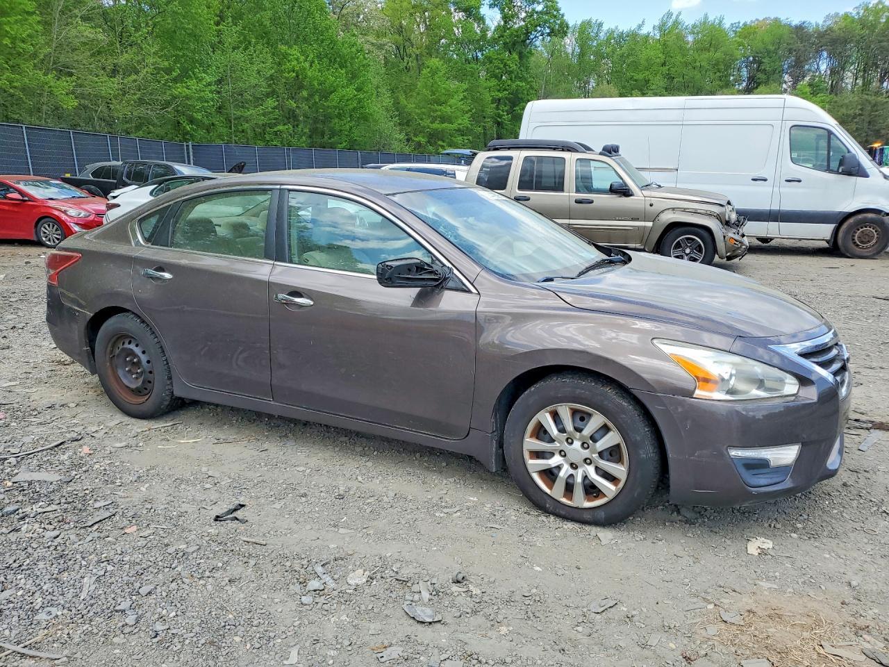 2013 Nissan Altima 2.5 - zdjęcie 4