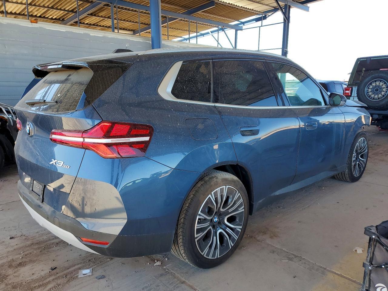 2025 BMW X3 30 xDrive - zdjęcie 3