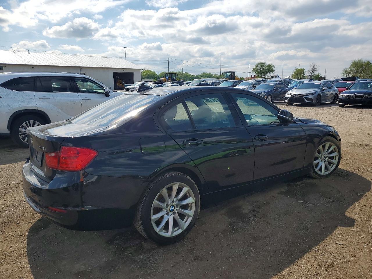 2013 BMW 328 I - zdjęcie 3