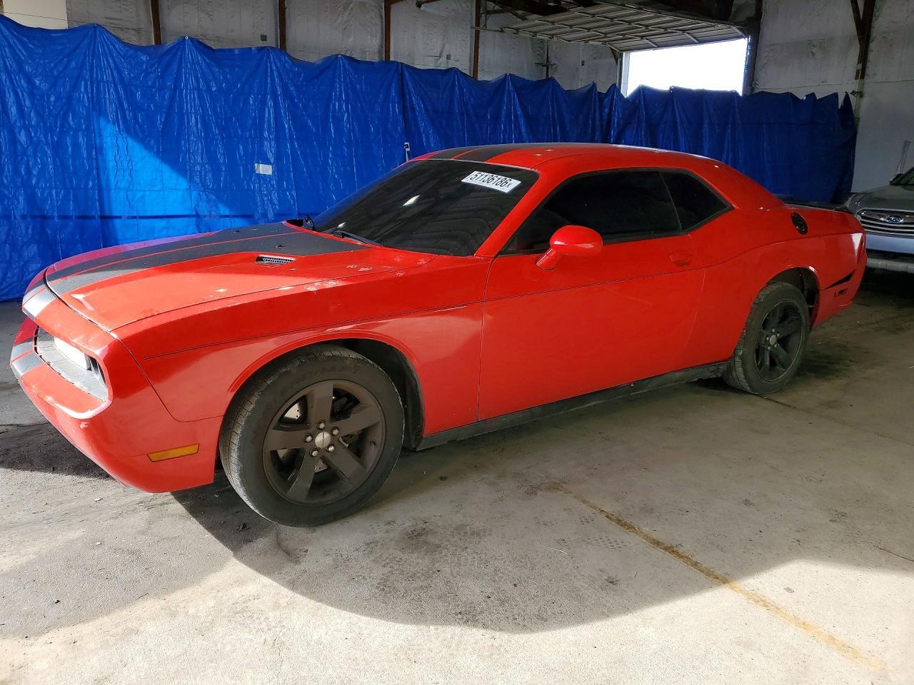 2014 Dodge Challenger Sxt - zdjęcie główne