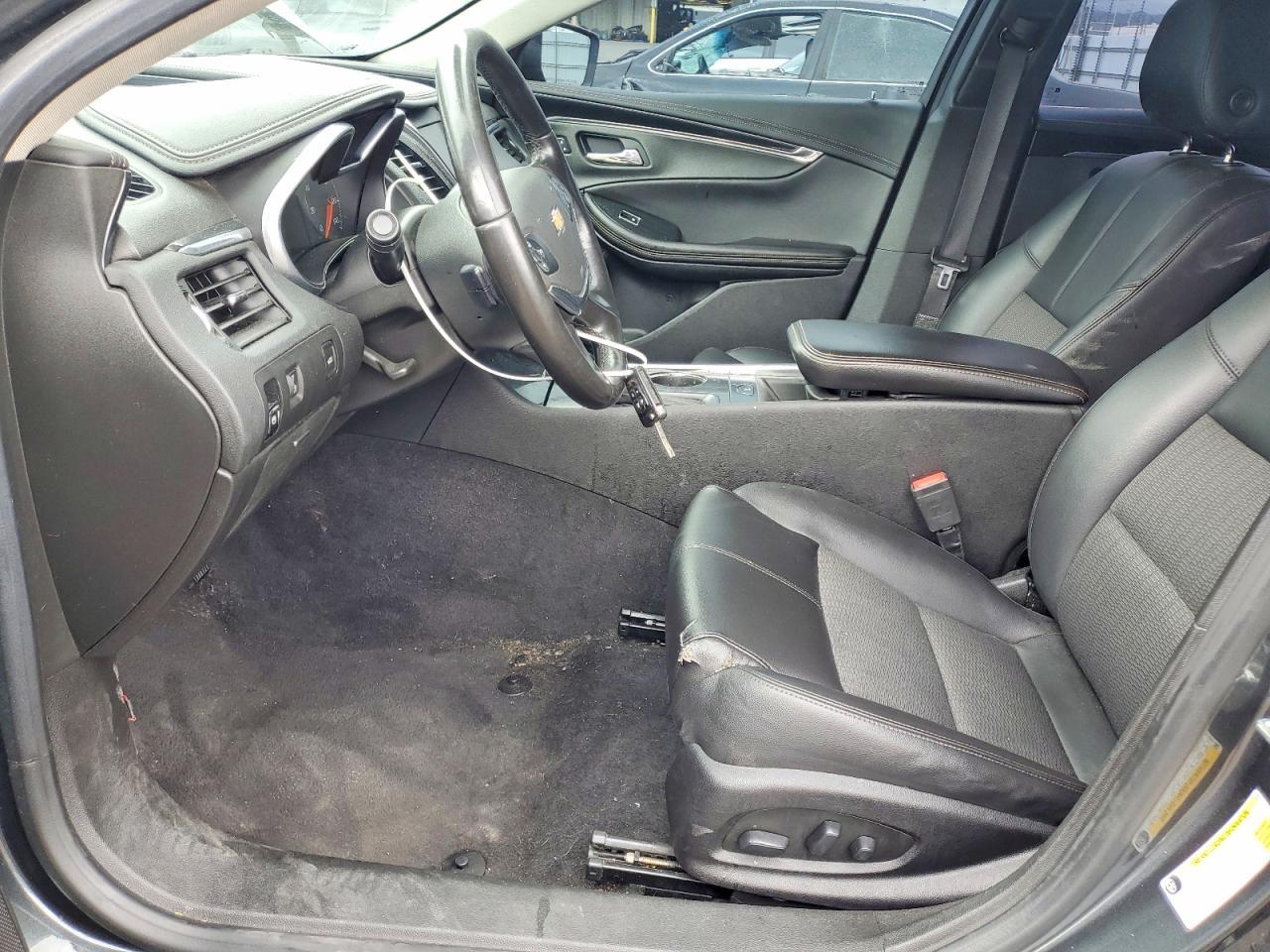 2019 Chevrolet Impala Lt - zdjęcie 7
