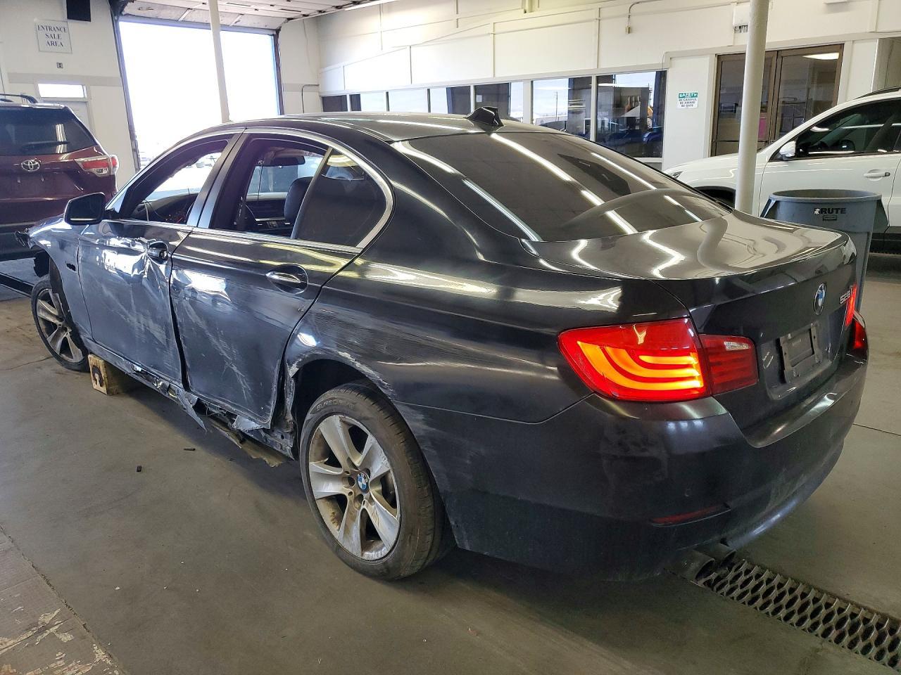 BMW Seria 5 - zdjęcie 2