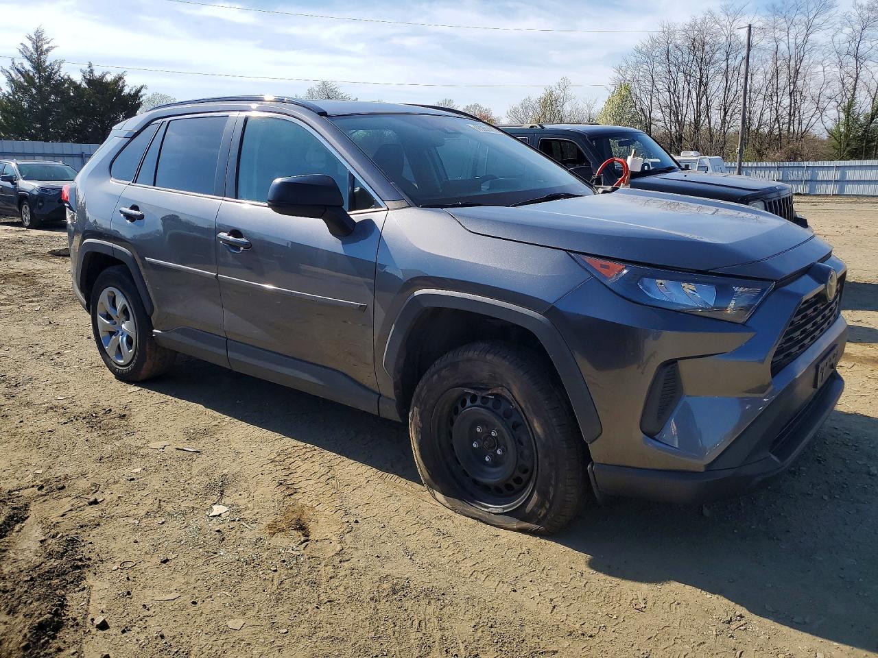 2021 Toyota Rav4 Le - zdjęcie 4