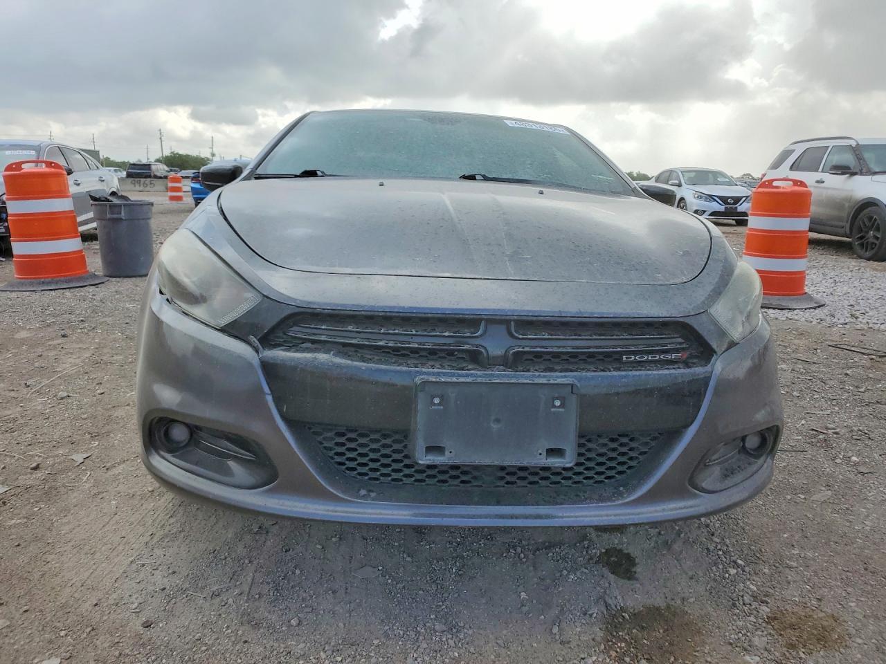 2016 Dodge Dart Sxt - zdjęcie 5