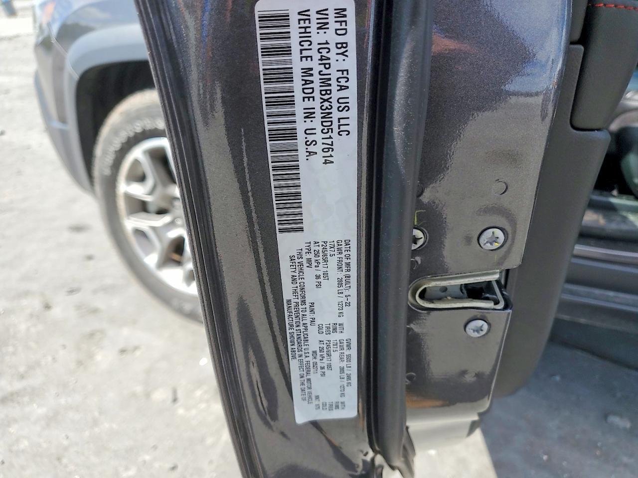 2022 Jeep Cherokee Trailhawk - zdjęcie 13