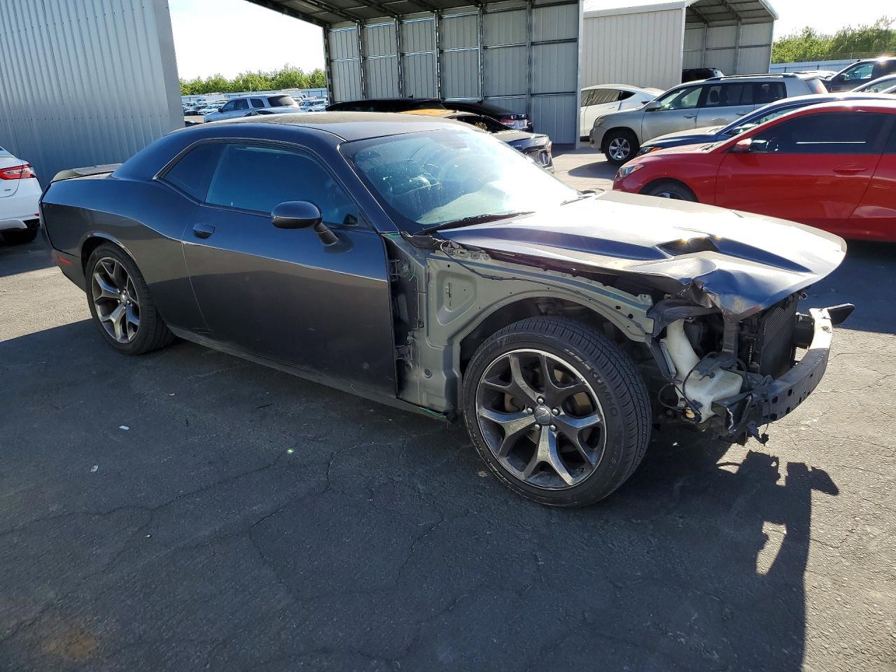 2016 Dodge Challenger R - zdjęcie 4