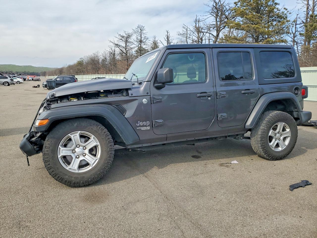 2019 Jeep Wrangler Unlimited Sport - zdjęcie główne