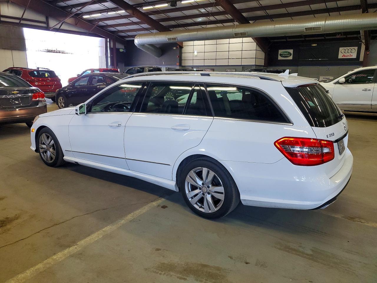 2013 Mercedes-Benz E 350 4Matic Wagon - zdjęcie 2