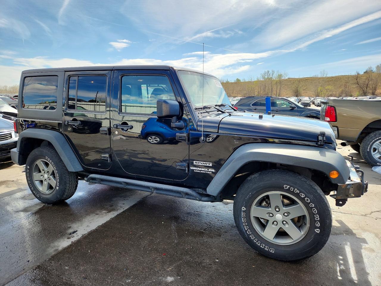 2017 Jeep Wrangler Unlimited Sport - zdjęcie 4