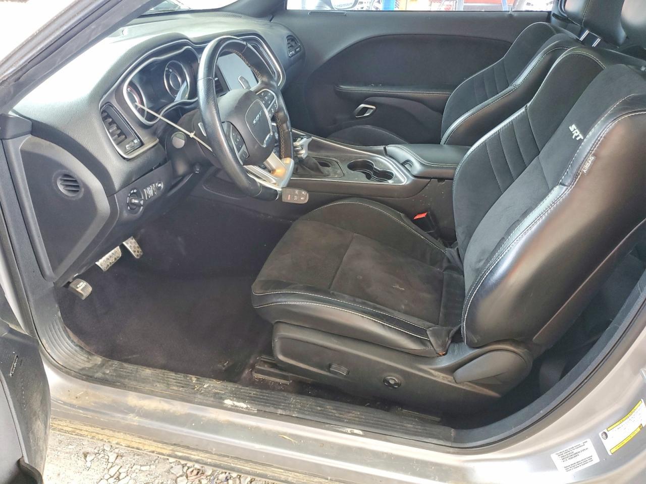 2016 Dodge Challenger Srt 392 - zdjęcie 7