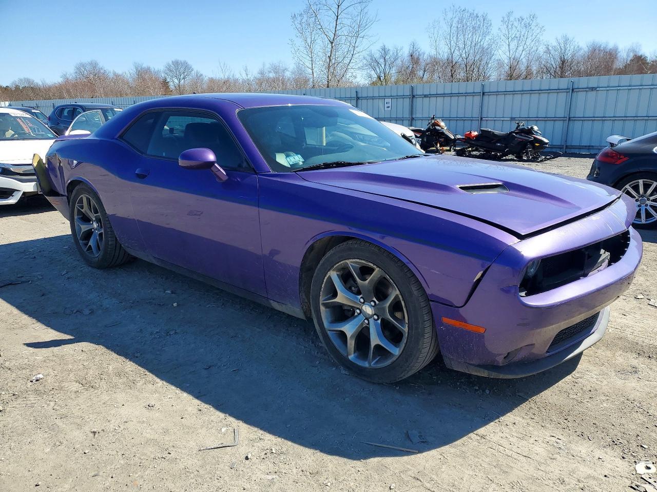 2016 Dodge Challenger Sxt - zdjęcie 4