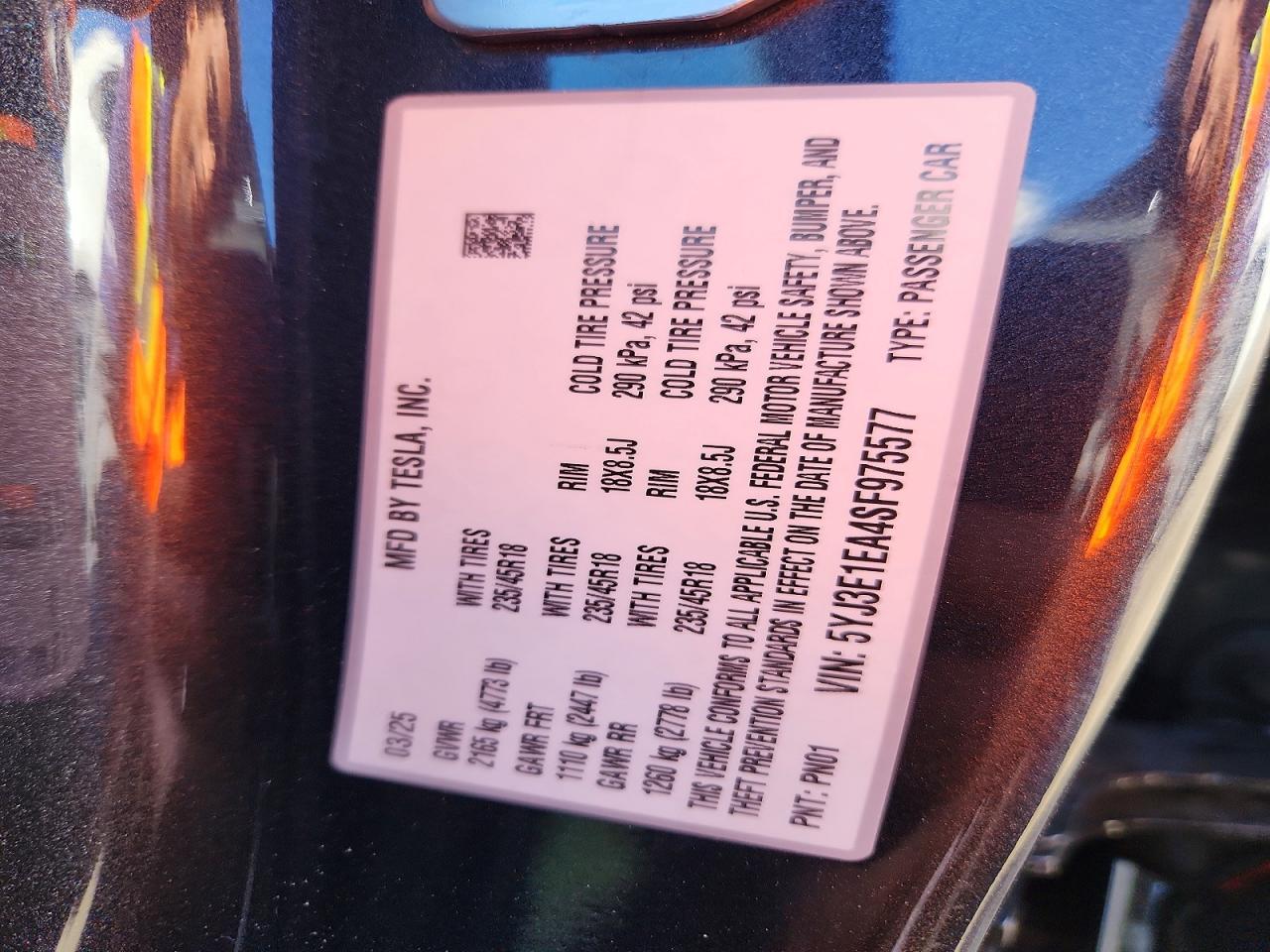 2025 Tesla Model 3 - zdjęcie 13