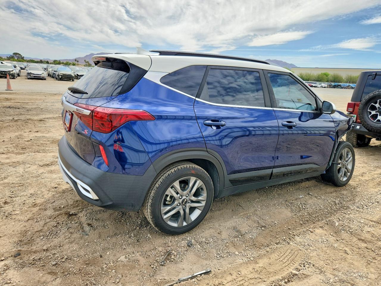 2021 Kia Seltos S - zdjęcie 3