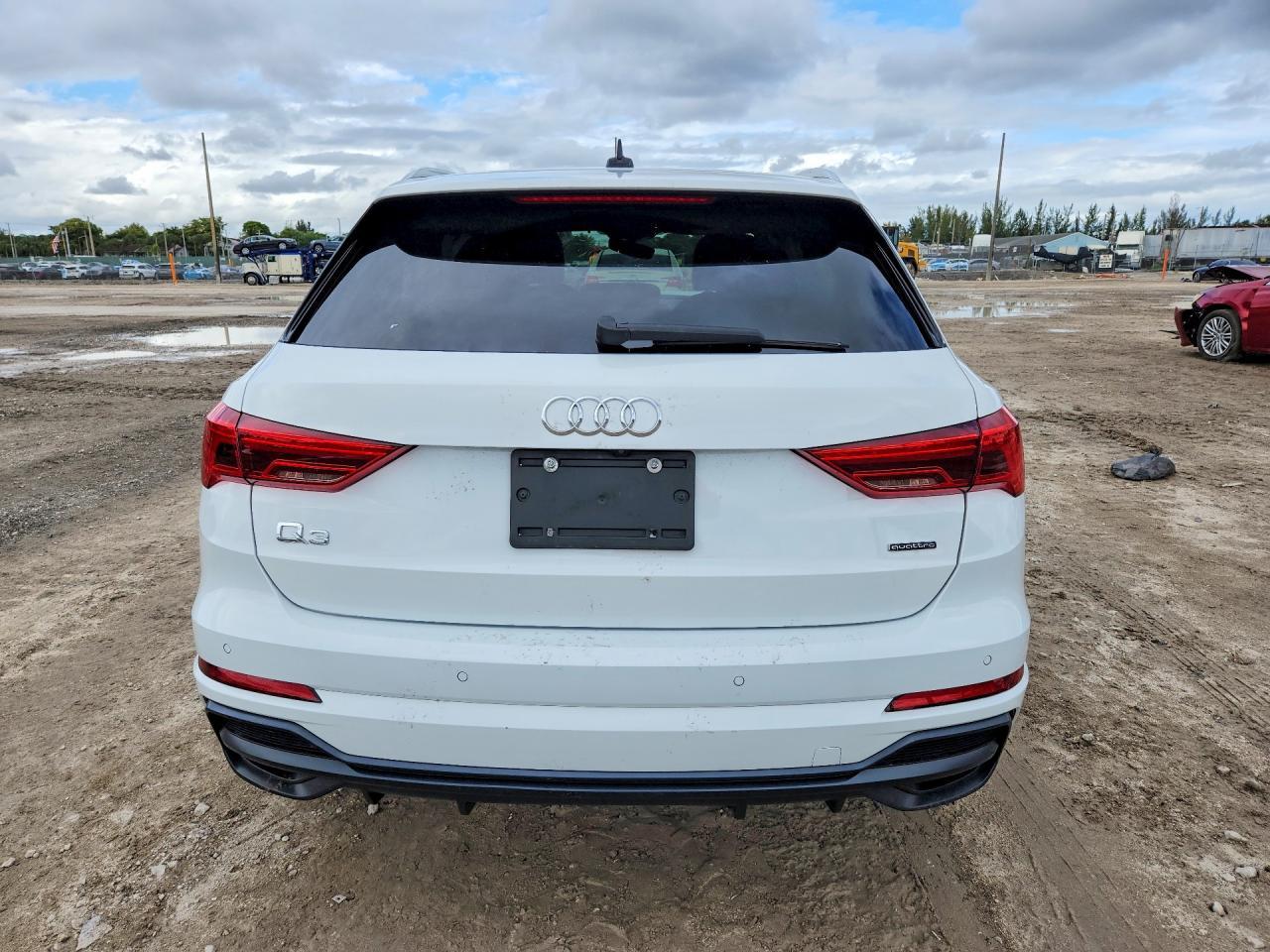 2021 Audi Q3 Premium S Line 45 - zdjęcie 6