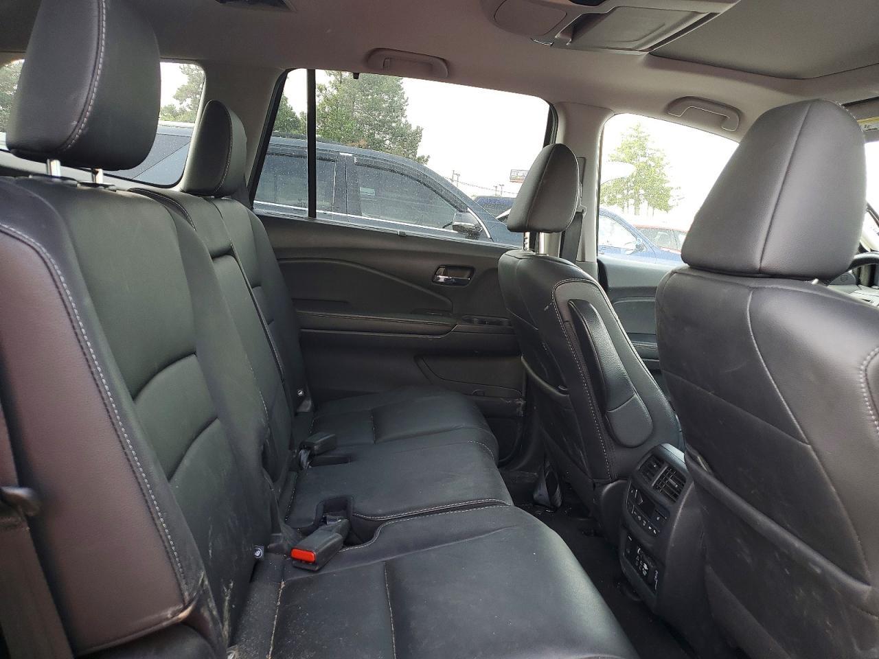 2019 Honda Pilot Touring - zdjęcie 11