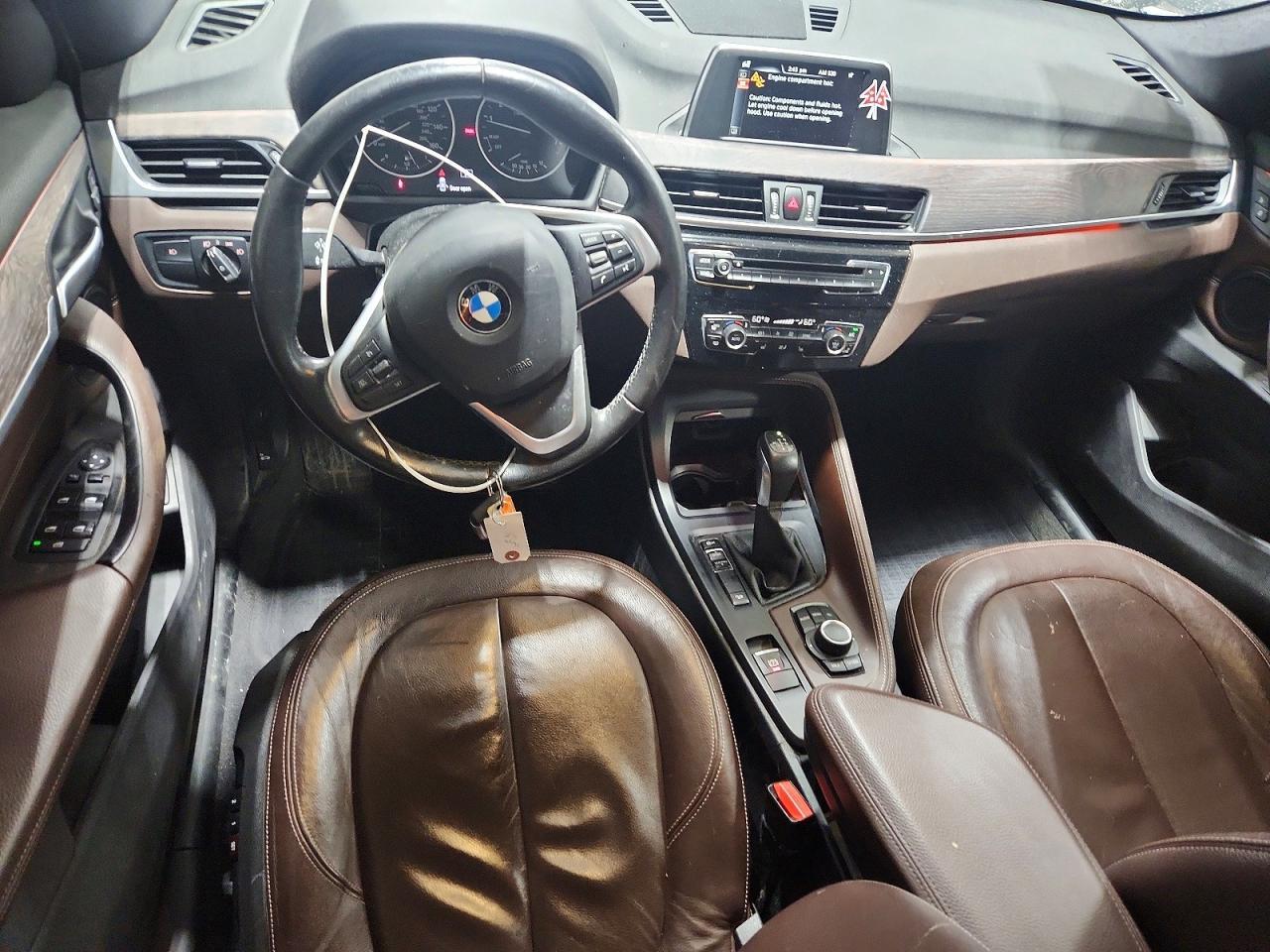 2017 BMW X1 xDrive28I - zdjęcie 8