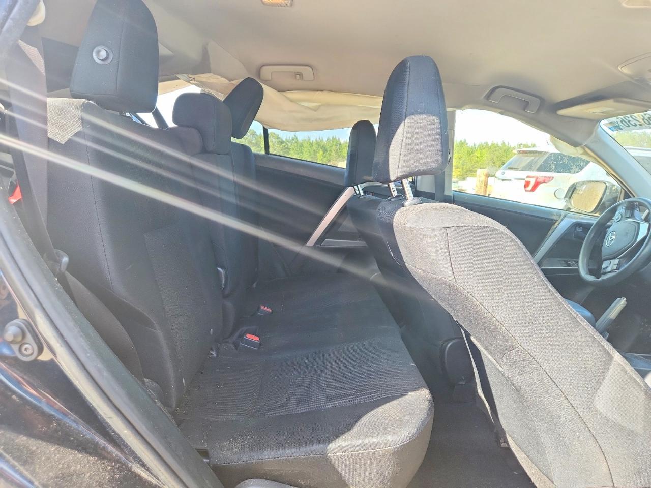 2018 Toyota Rav4 Le - zdjęcie 10