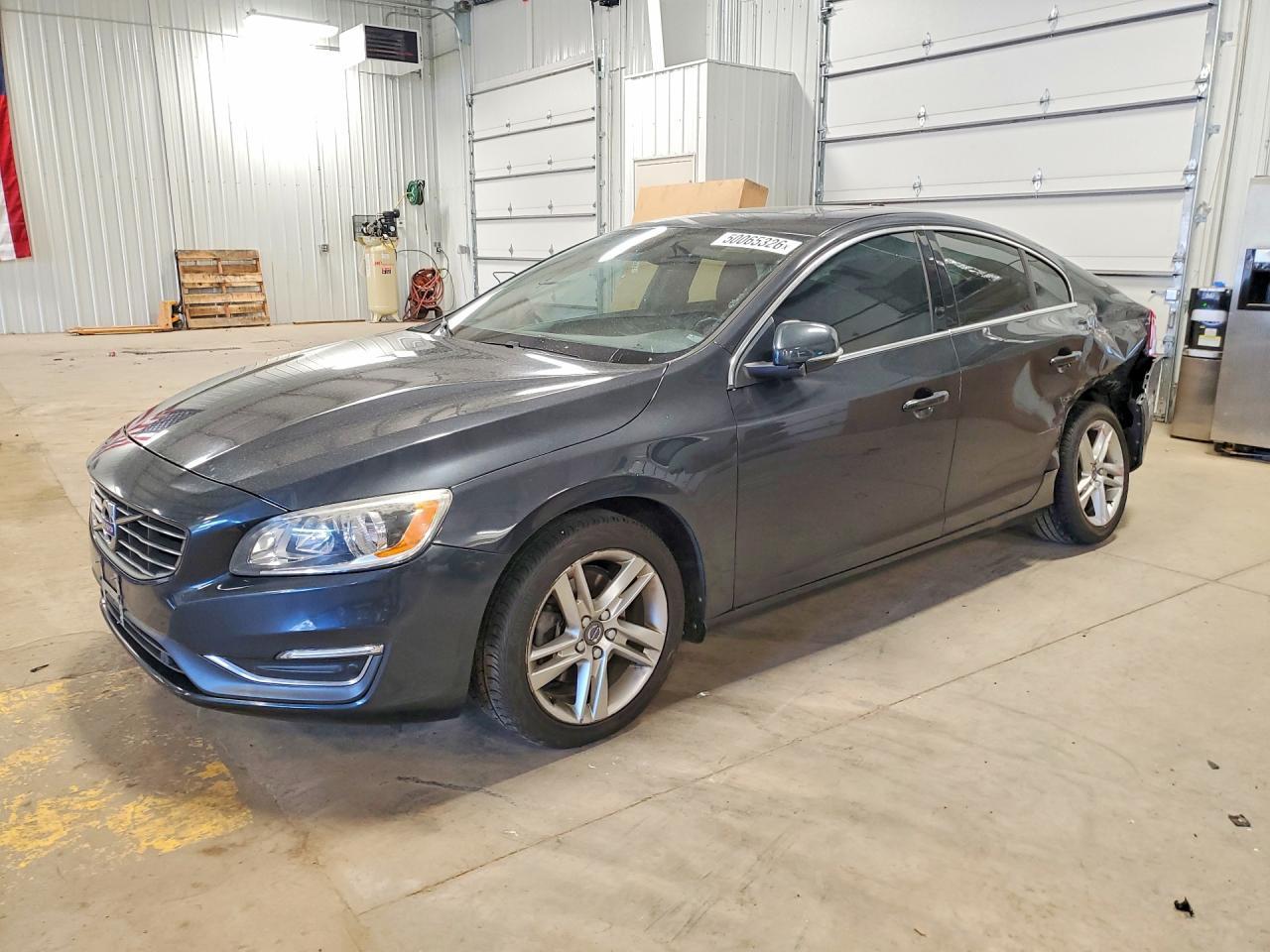 2015 Volvo S60 Premier - zdjęcie główne