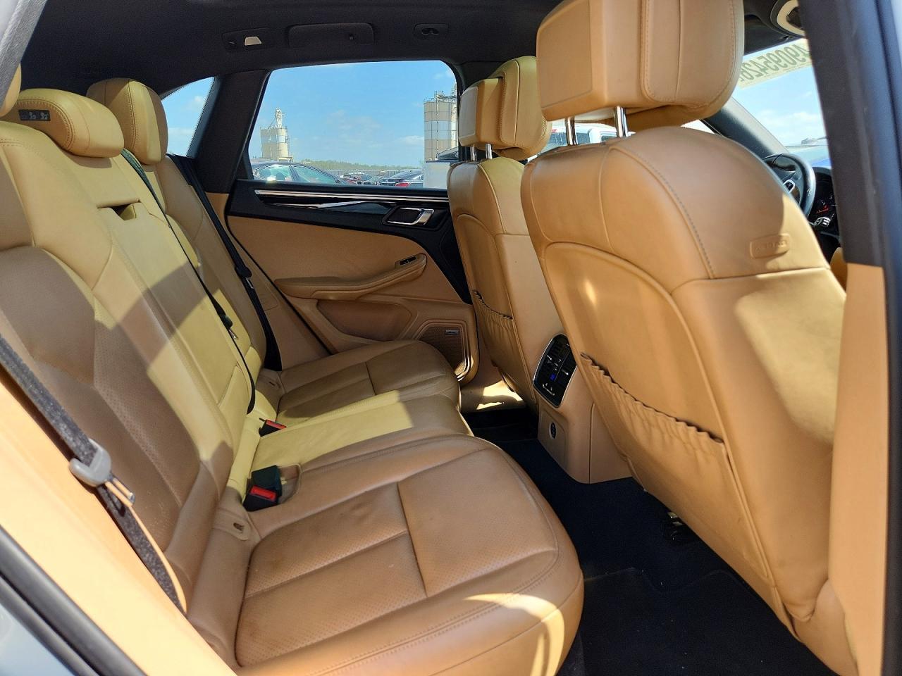 2018 Porsche Macan - zdjęcie 11