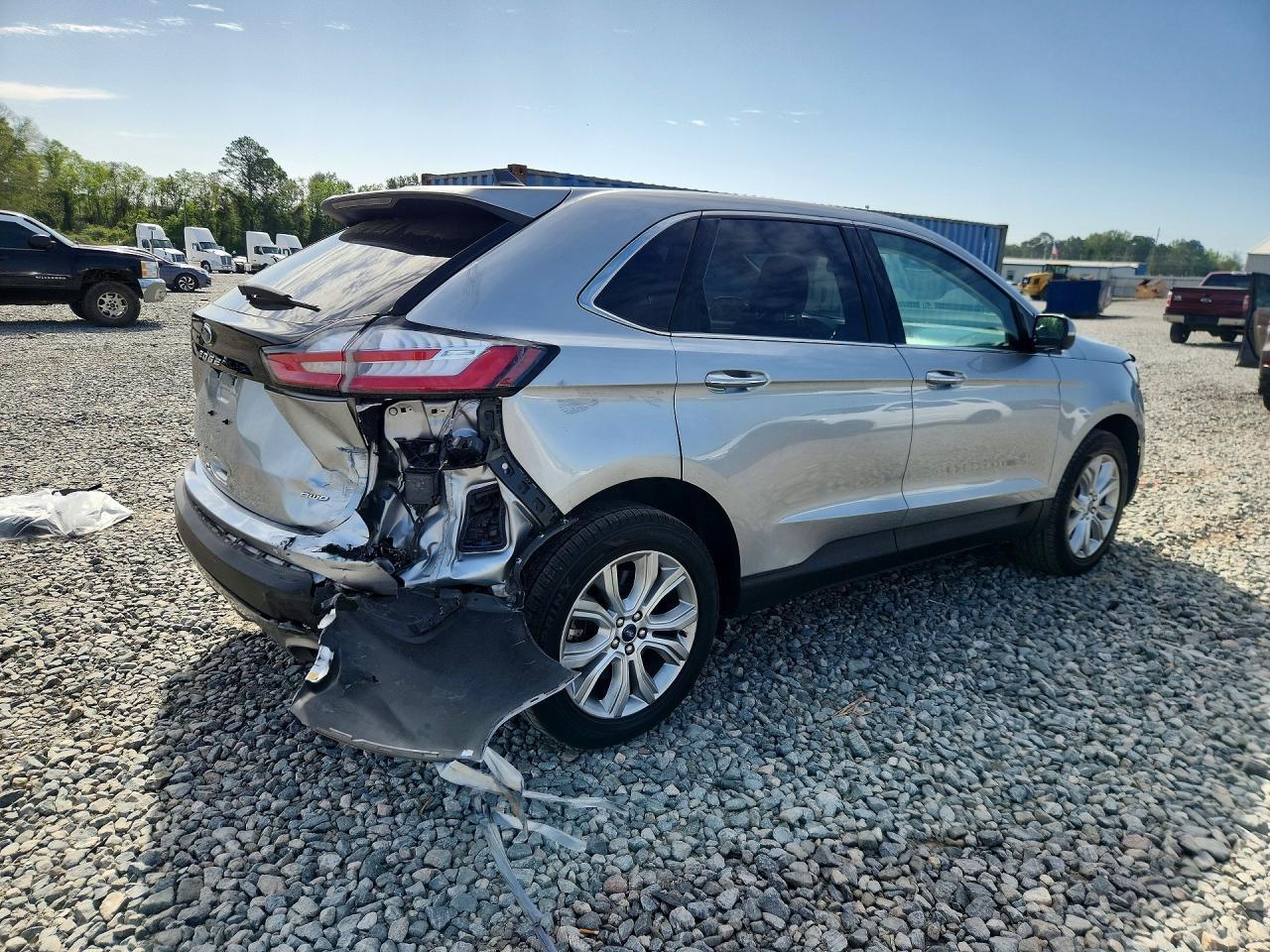 2022 Ford Edge Titanium - zdjęcie 3