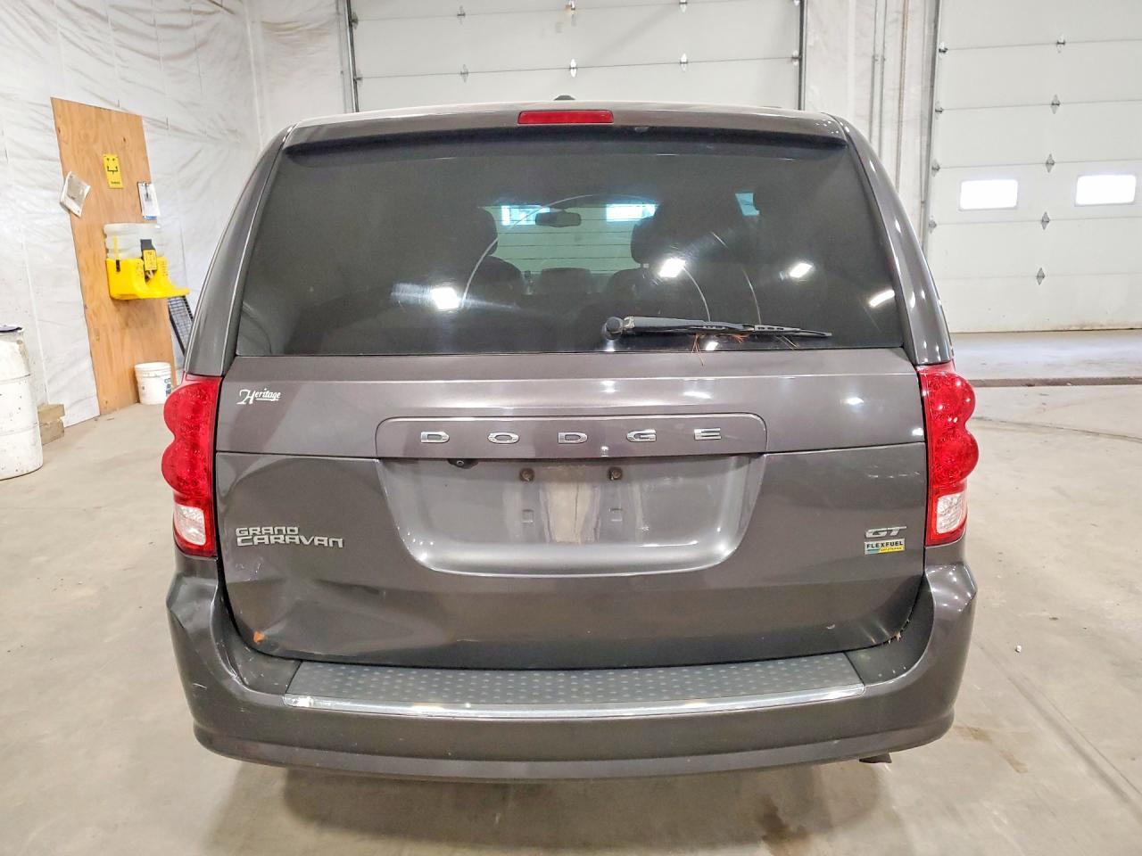 2017 Dodge Grand Caravan Gt - zdjęcie 6