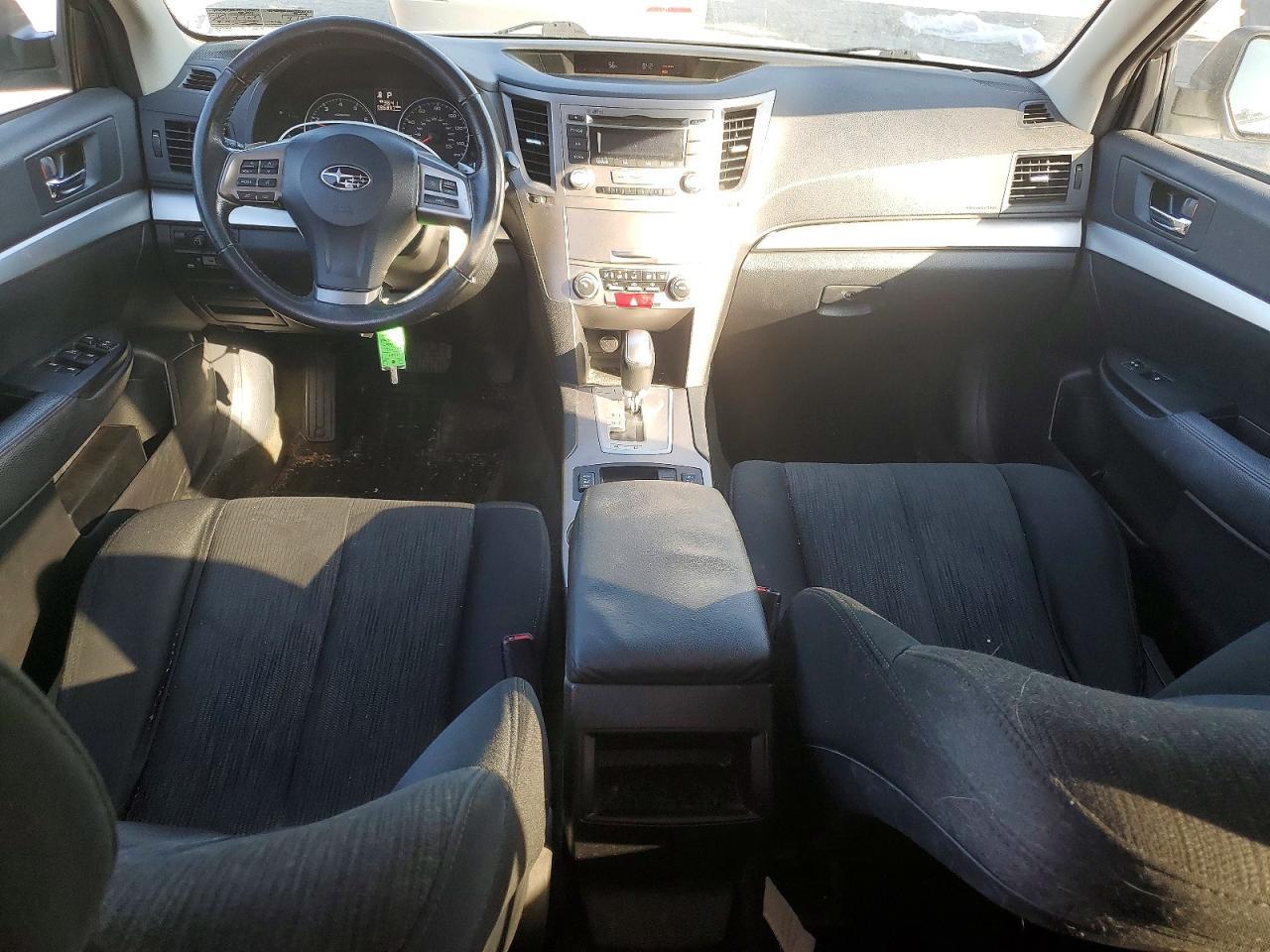 2013 Subaru Outback 2.5I Premium - zdjęcie 8