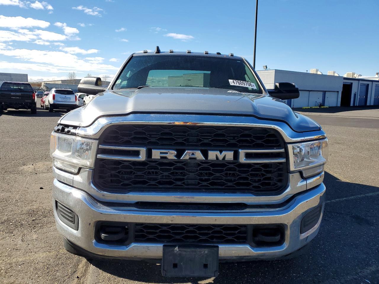 2022 Ram 3500 Tradesman - zdjęcie 5