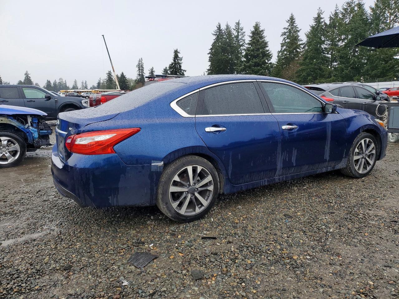 2016 Nissan Altima 2.5 Sr - zdjęcie 3