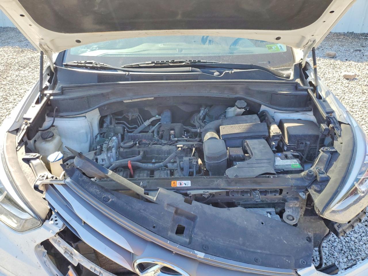2017 Hyundai Santa Fe Sport 2.4L - zdjęcie 12