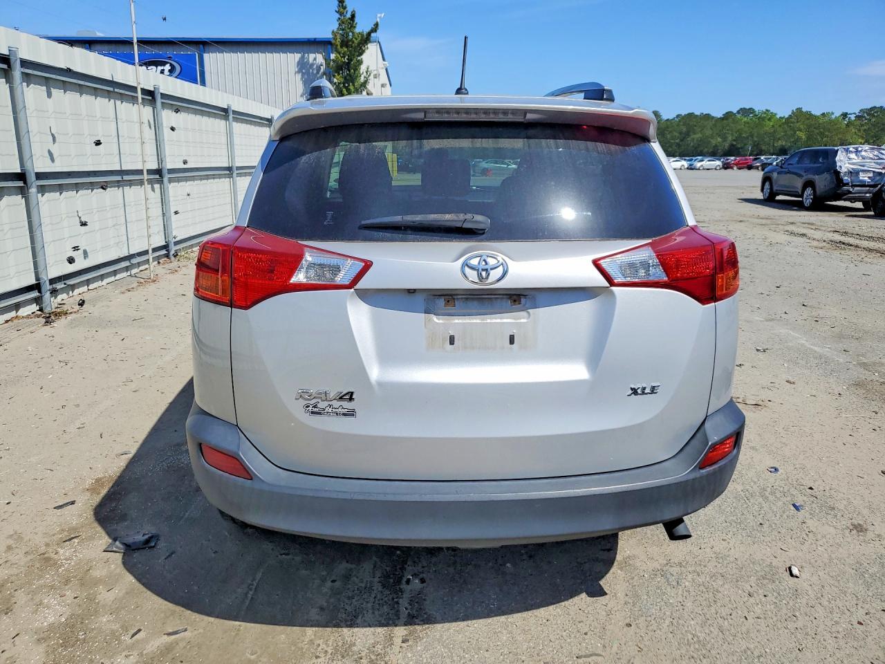 2013 Toyota Rav4 Xle - zdjęcie 6