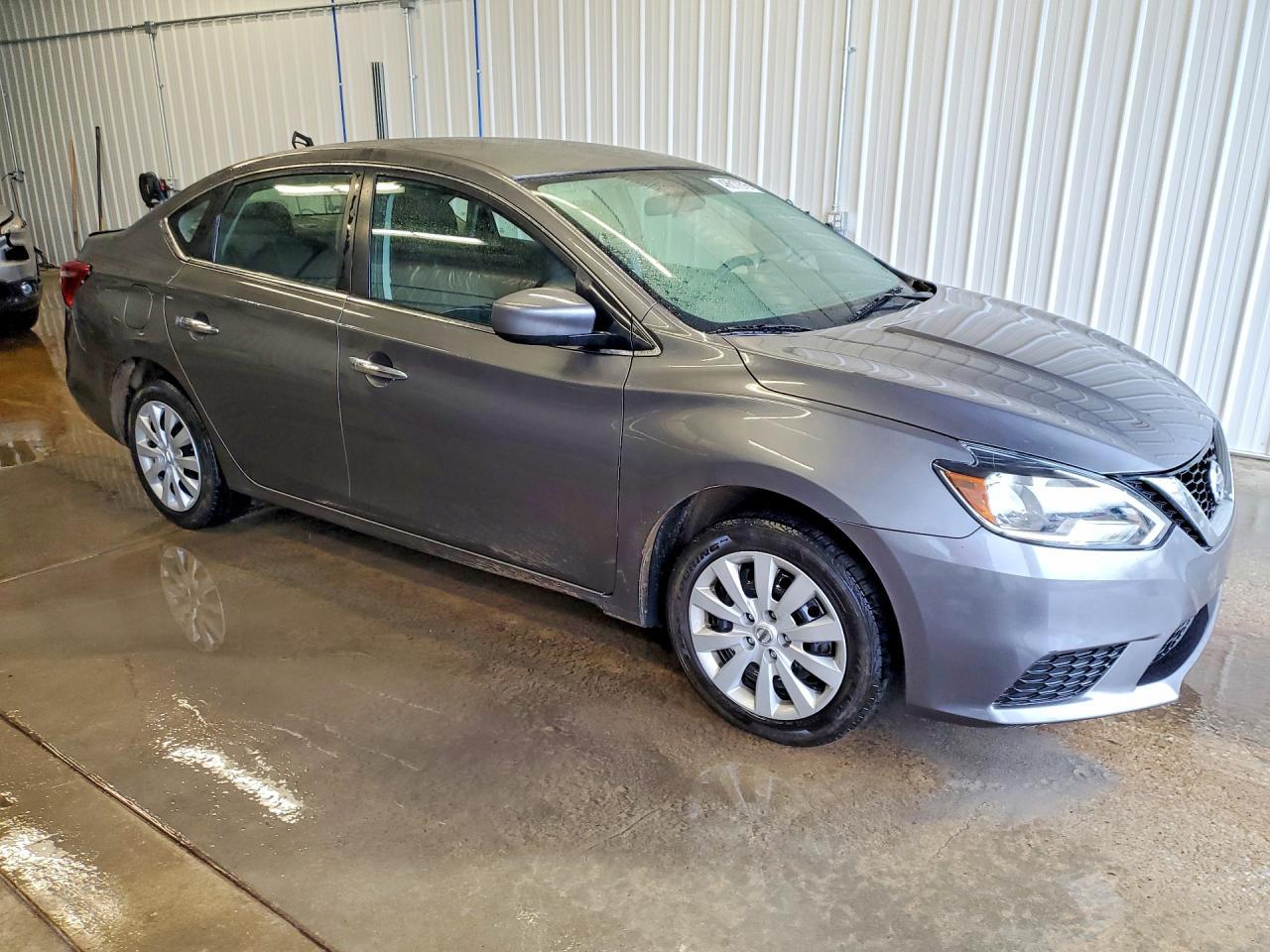 2018 Nissan Sentra S - zdjęcie 4