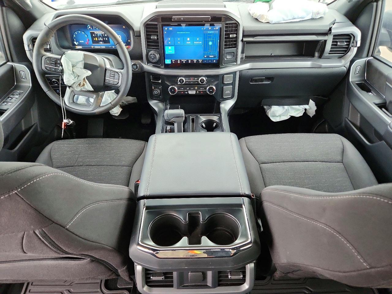 2025 Ford F150 Xlt - zdjęcie 8