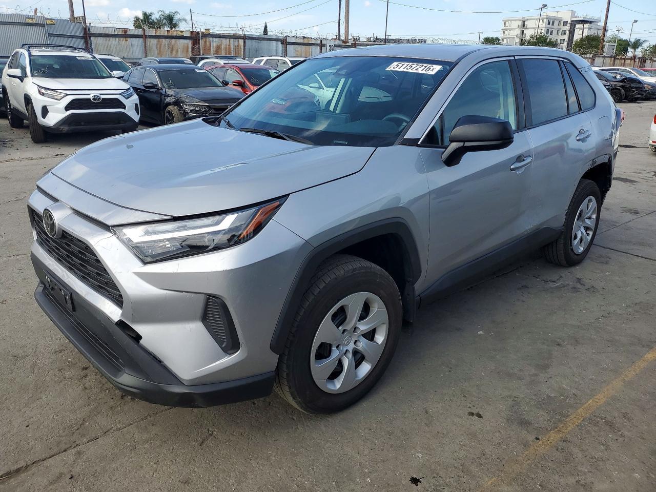 2024 Toyota Rav4 Le - zdjęcie główne