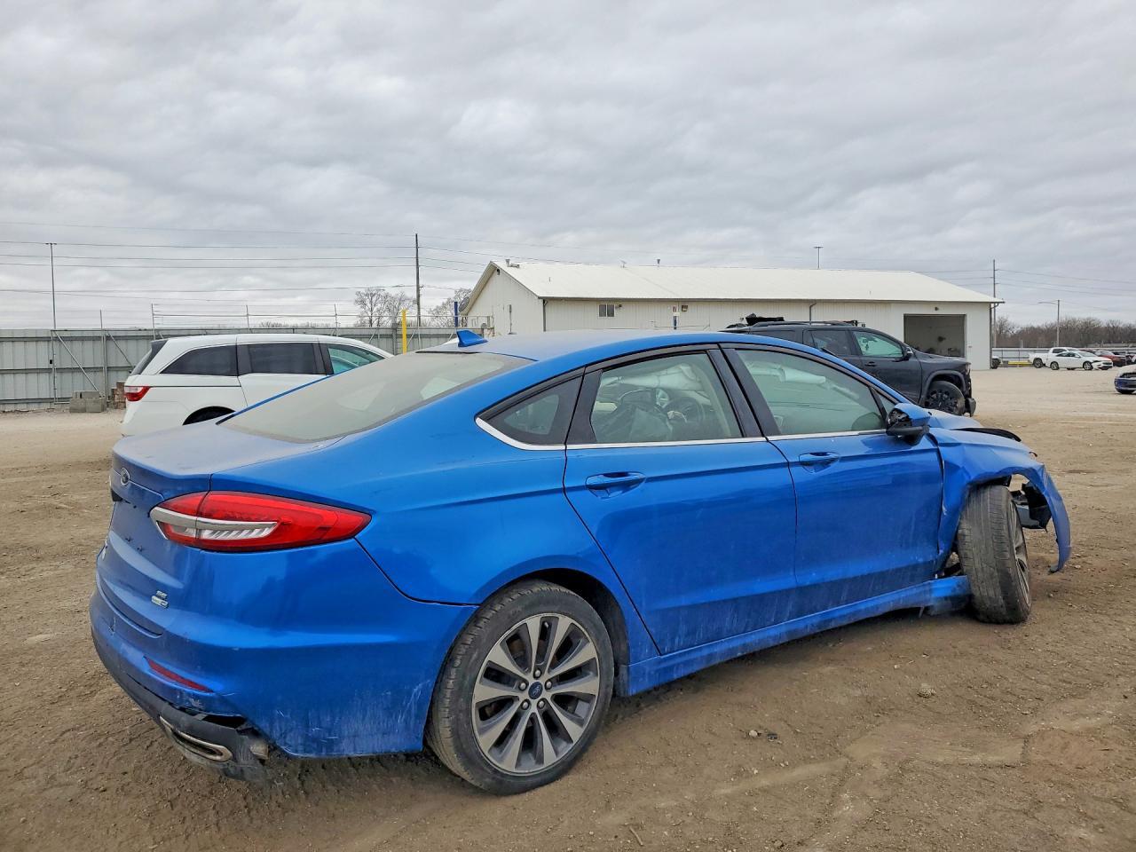 2020 Ford Fusion Se - zdjęcie 3
