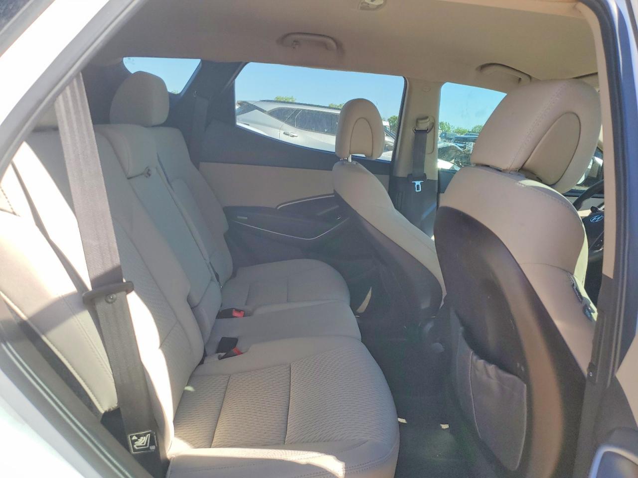 2017 Hyundai Santa Fe Sport 2.4L - zdjęcie 10