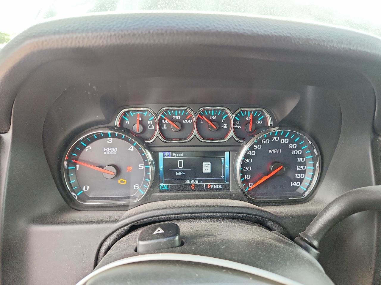 2020 Chevrolet Suburban C1500 Premier - zdjęcie 9