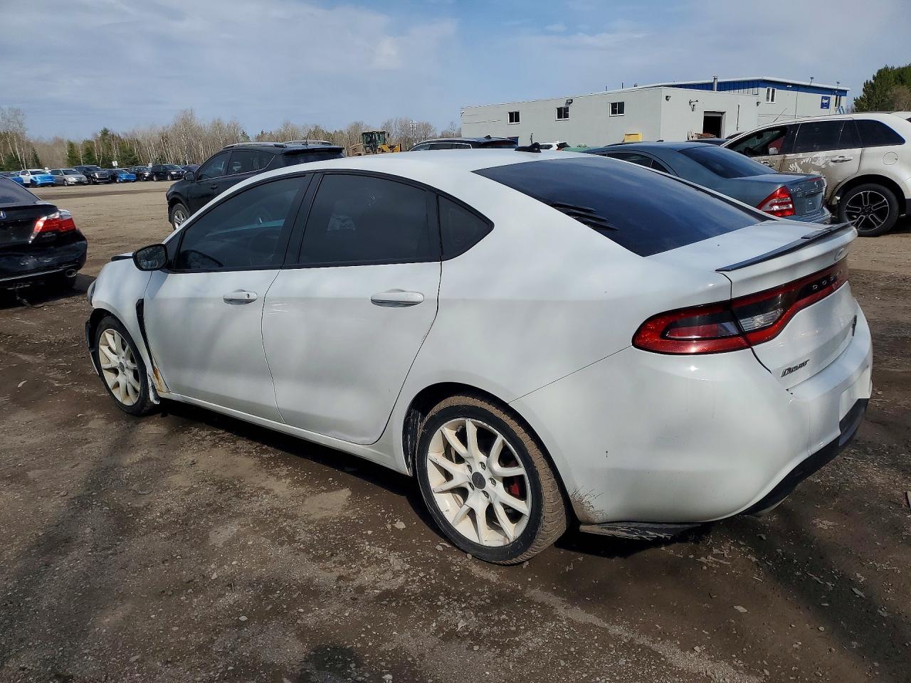 2014 Dodge Dart Sxt - zdjęcie 2