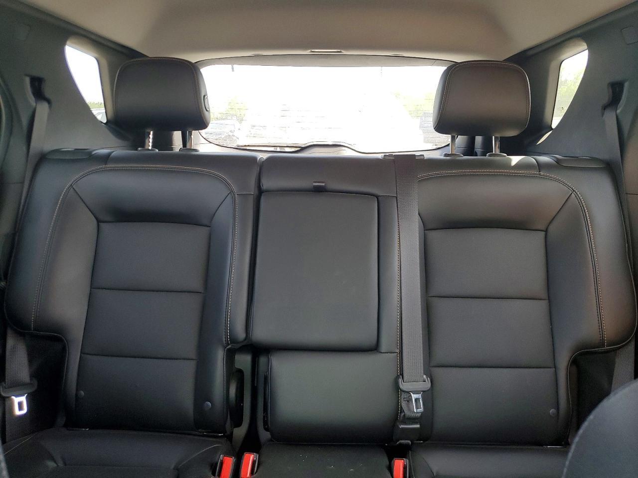 2019 Chevrolet Equinox Premier - zdjęcie 10