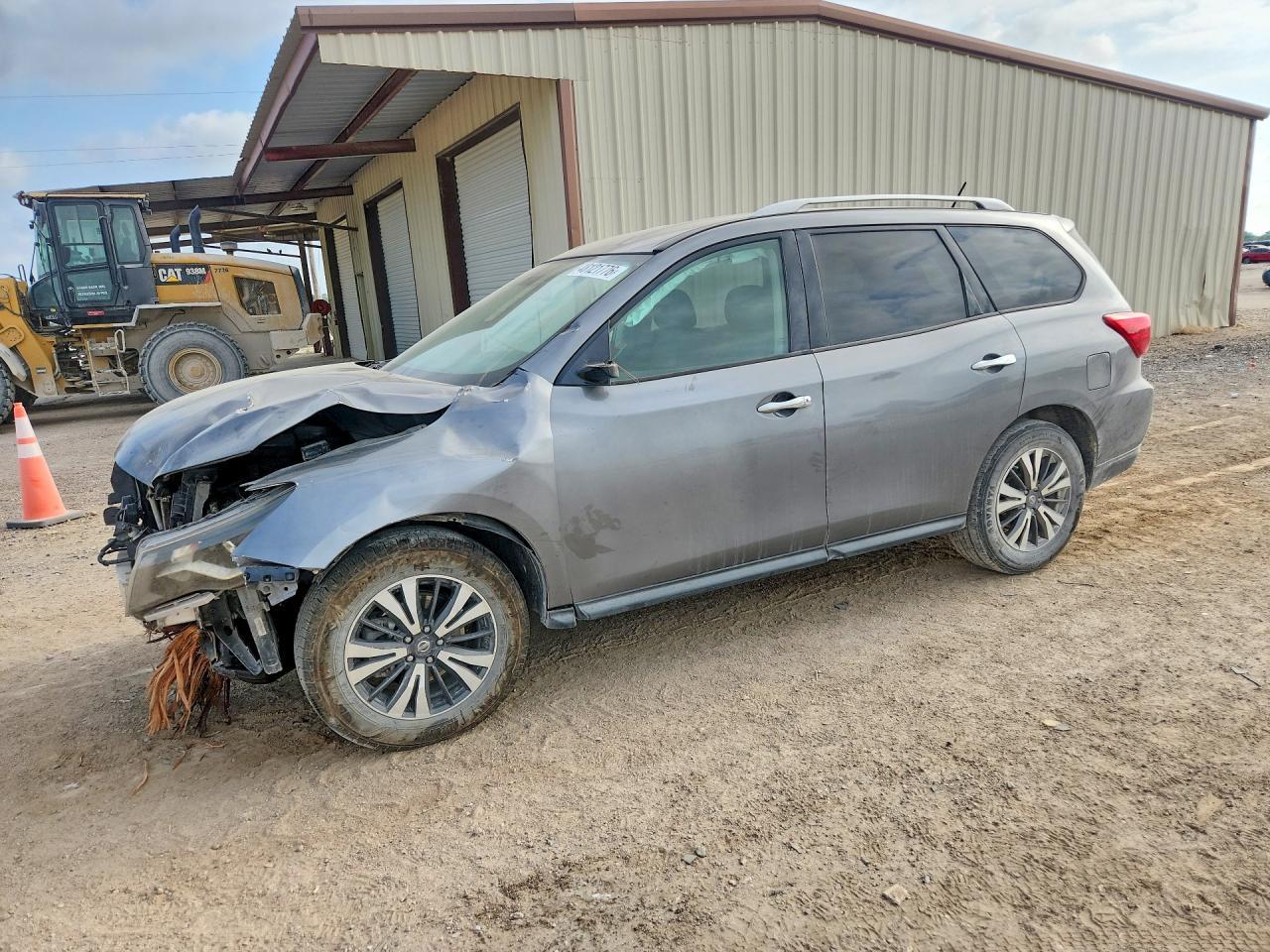 2018 Nissan Pathfinder Sv - zdjęcie główne